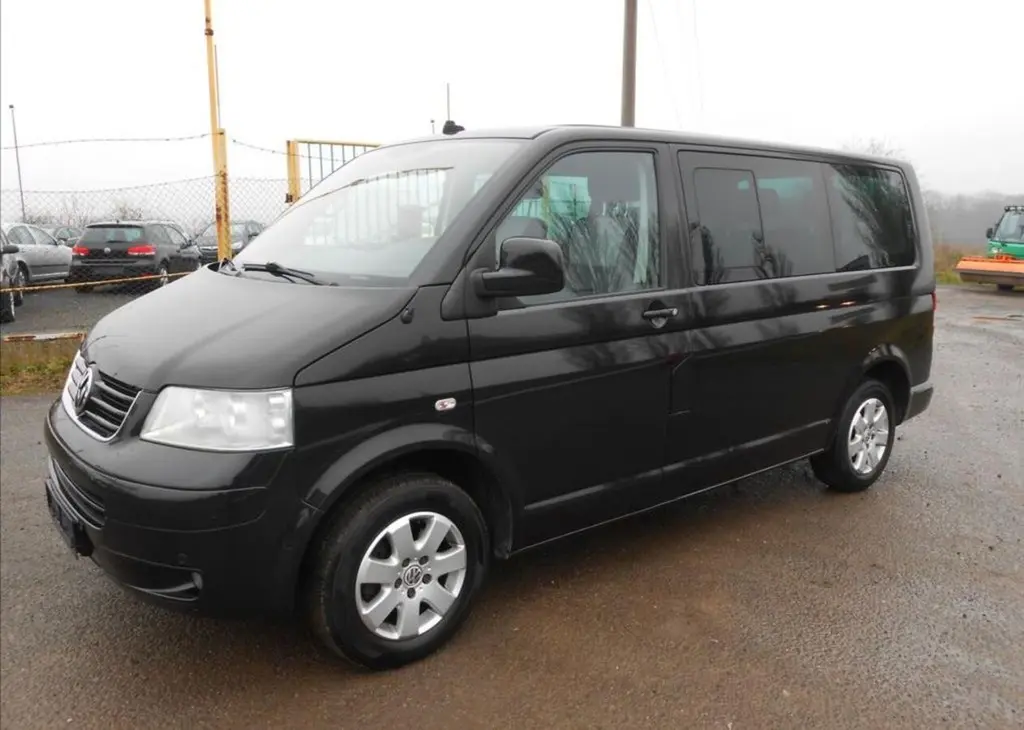 Volkswagen Multivan 1,9 TDI 92 kW 7Míst.Serviska